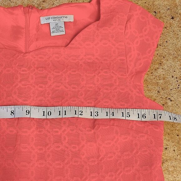 VTG Liz Claiborne Coral Pink Sleeveless Textured Mini Shift Dress Size 4 Petite - Picture 14 of 15